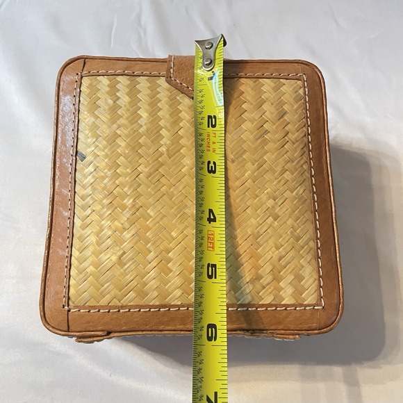 Vintage Woven Bamboo Vanity Case Leather Trim Retro Travel Makeup Bag 6x6 - Picture 9 of 10